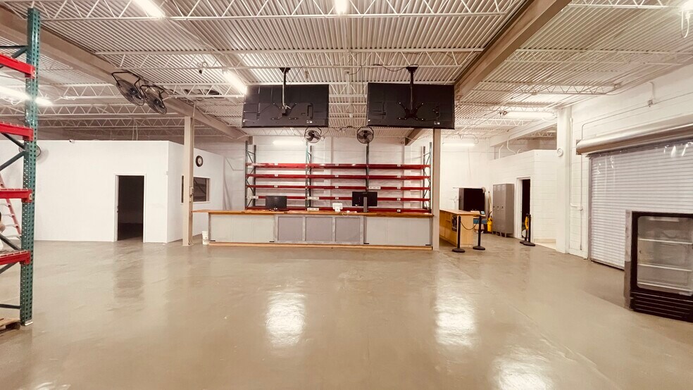 More Photos Of 1620 Orange Ave, Fort Pierce Warehouse For Sale