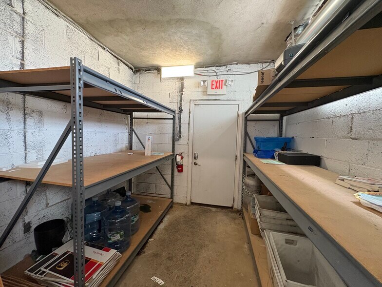 More Photos Of 524 E Elm St, Conshohocken Industrial For Sale