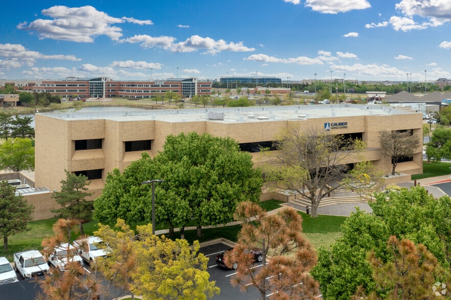 More Photos Of 13801 Wireless Way, Oklahoma City Office For Lease