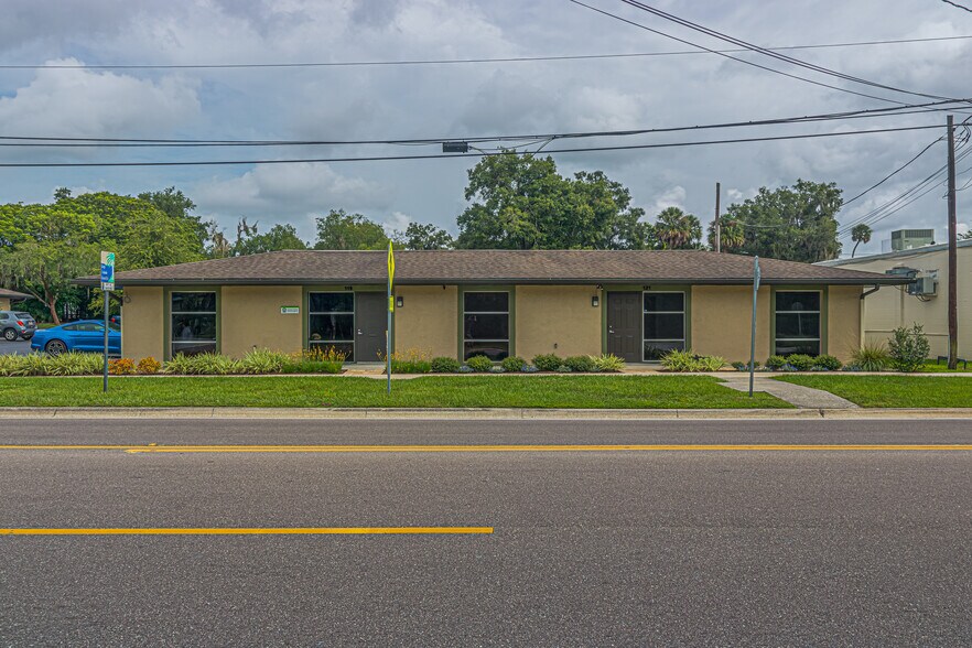 More Photos Of 119 W Plymouth Ave, Deland Unknown For Lease