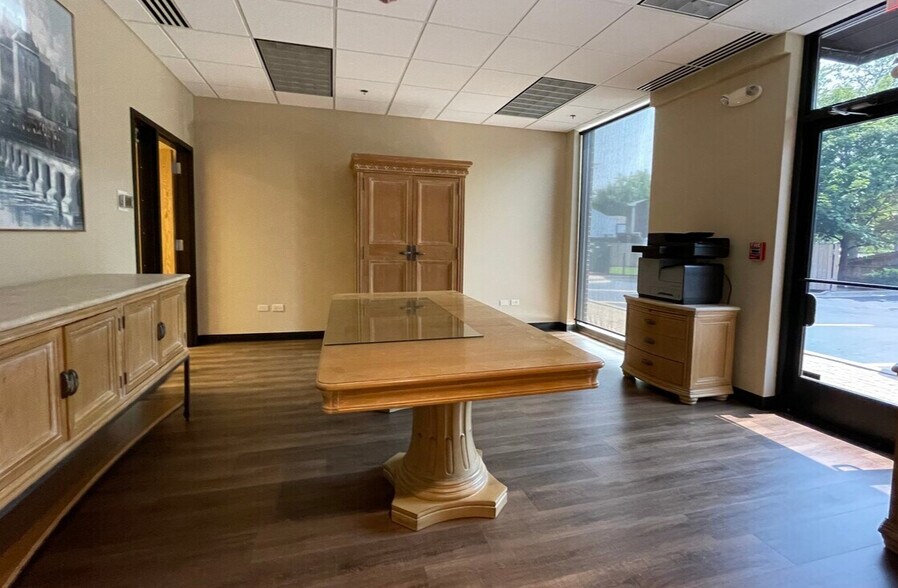More Photos Of , Wheeling Office For Sale