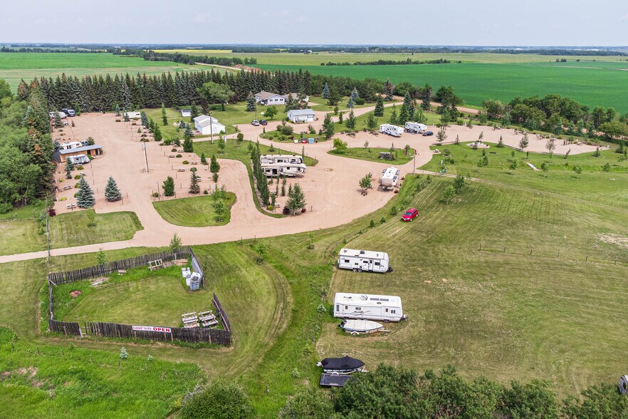 More Photos Of PT SE 10-50-2 W4, Blackfoot Trailer Camper Park For Sale