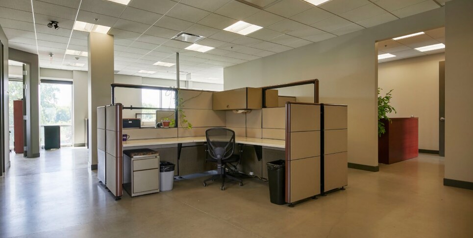 More Photos Of 2255 Boul Fernand-Lafontaine, Longueuil Office For Lease