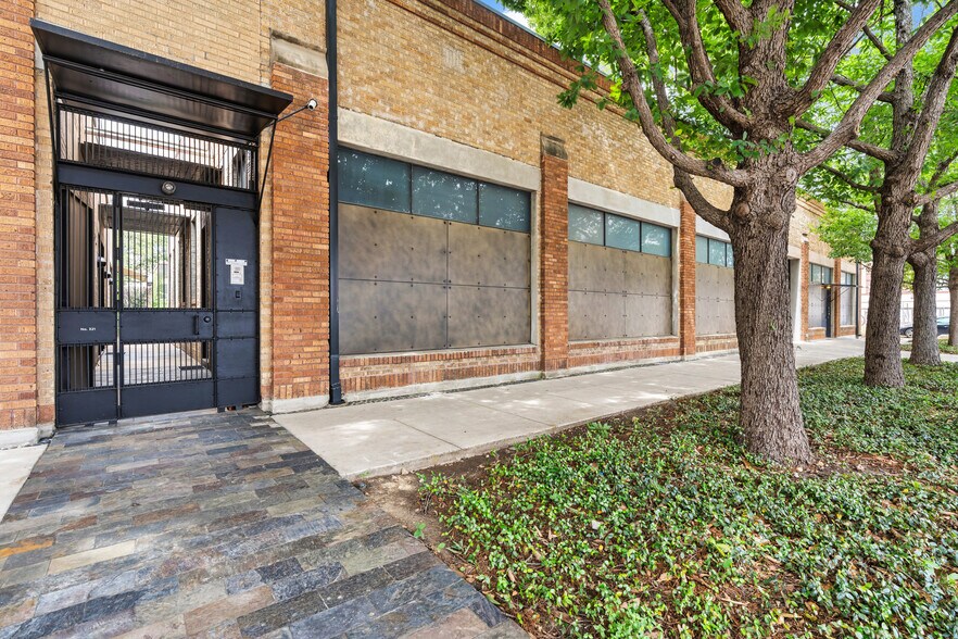 Primary Photo Of 311-321 Sixth St, San Antonio Office For Sale