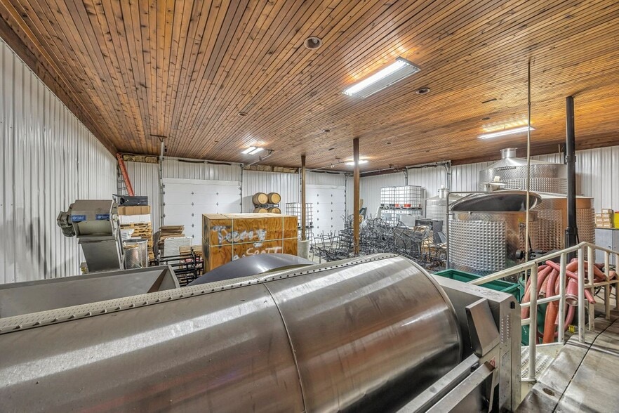 More Photos Of 150 Highway 330, Owenton Winery Vineyard For Sale