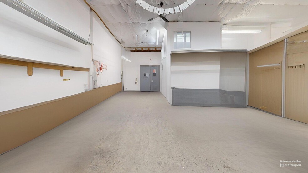 More Photos Of 201 N 14th St, Billings General Retail For Sale