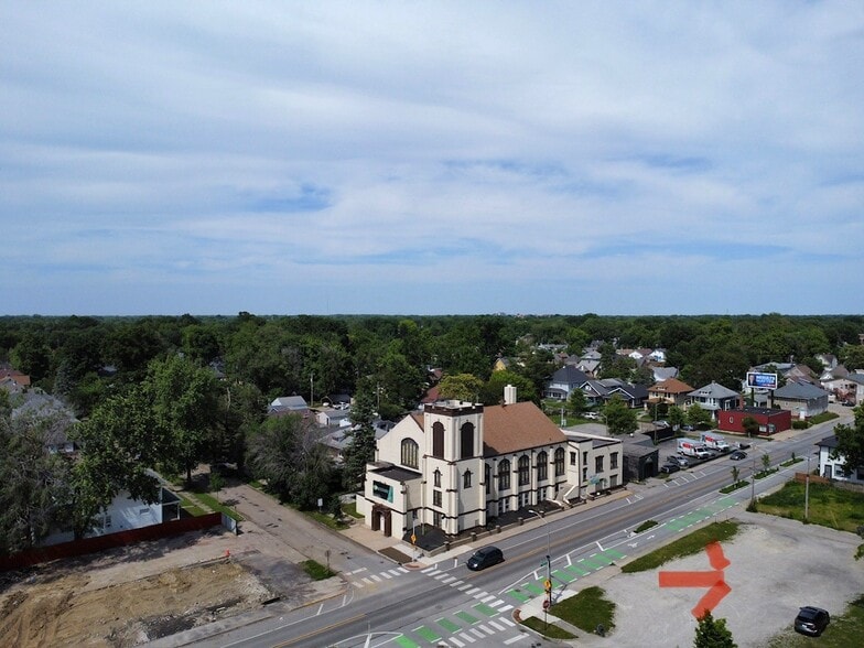 More Photos Of 4110 E New York St, Indianapolis Religious Facility For Sale