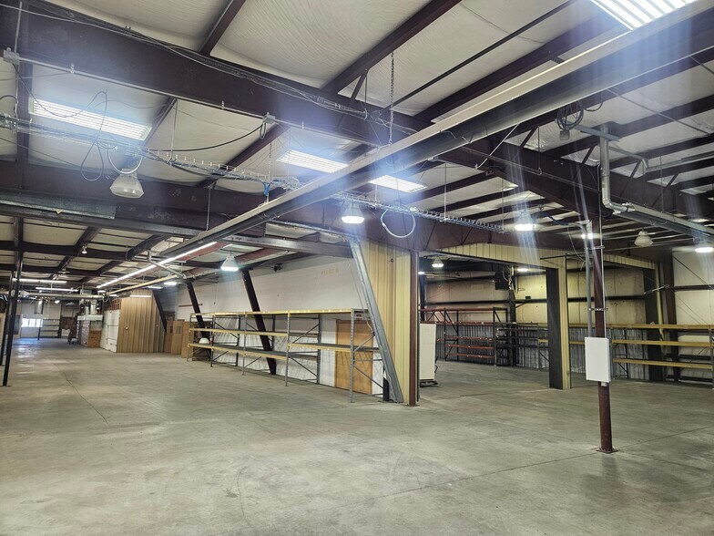 More Photos Of 88 Life Link Way, Bozeman Warehouse For Sale