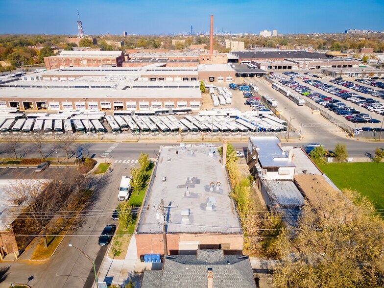 More Photos Of 255 W 79th St, Chicago General Retail For Lease