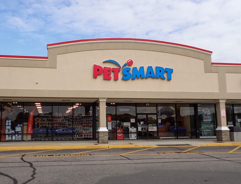More Photos Of 1285-1299 N Brightleaf Blvd, Smithfield Unknown For Lease