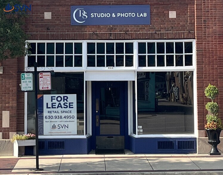 More Photos Of 314 W State St, Geneva Storefront For Lease