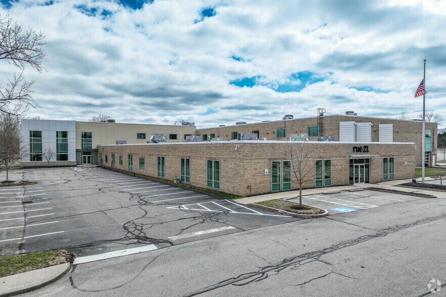 More Photos Of 800 Commonwealth Dr, Warrendale Office For Lease