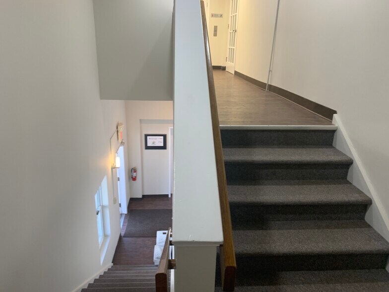 More Photos Of 125 US Highway 46, Budd Lake Medical For Sale