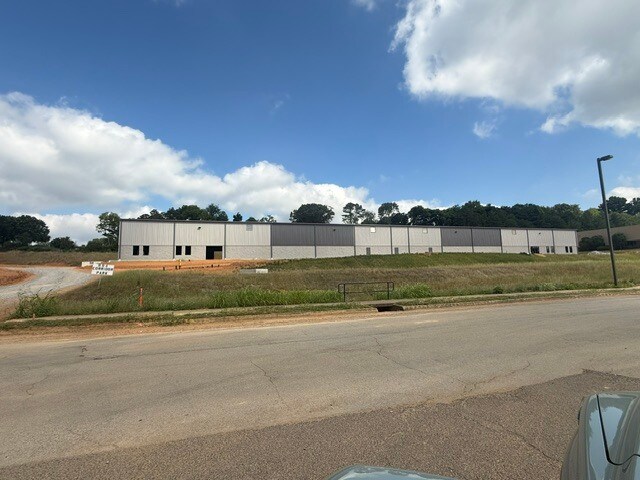 Primary Photo Of 0 Corridor Park Blvd, Knoxville Warehouse For Lease