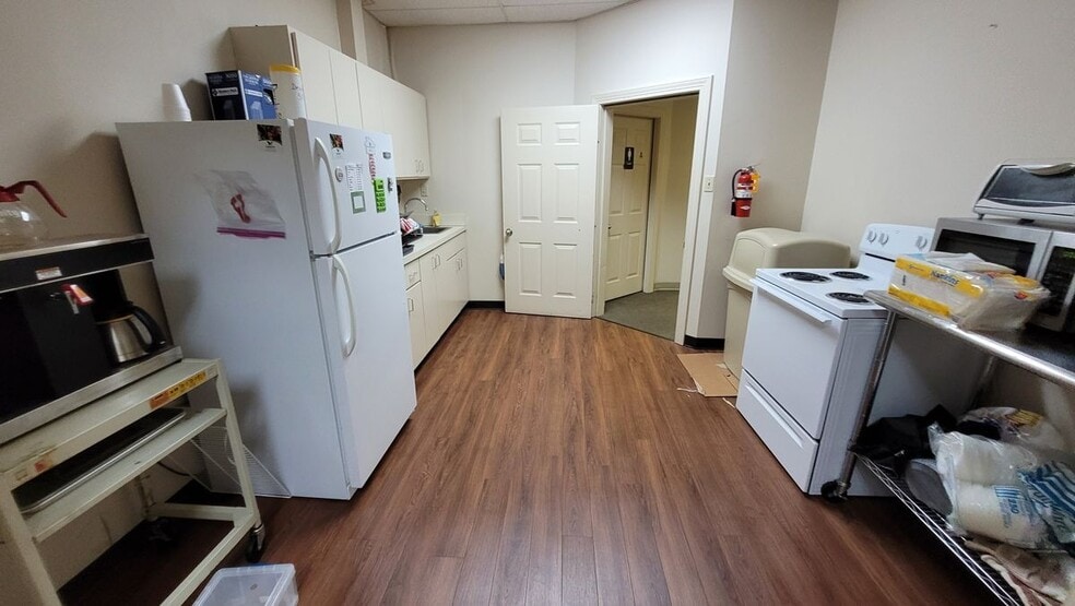 More Photos Of I-55 North Frontage, Jackson Office For Sale