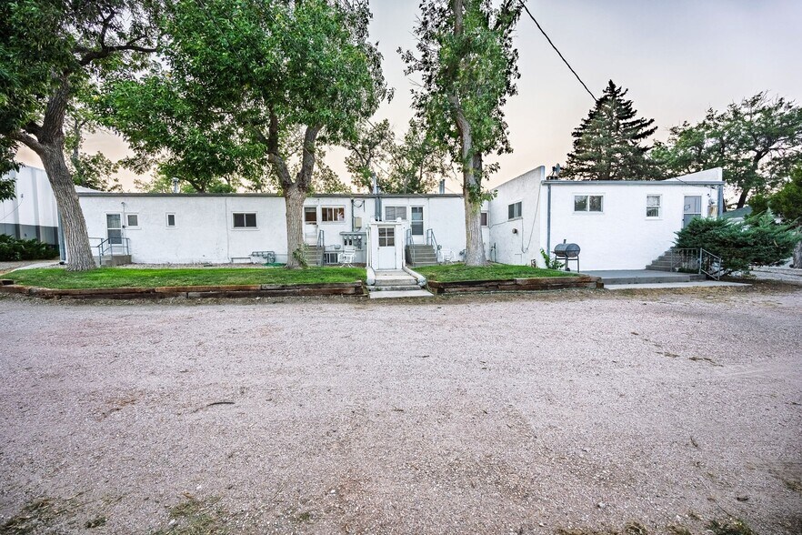 More Photos Of 404 10th St, Wheatland Apartments For Sale