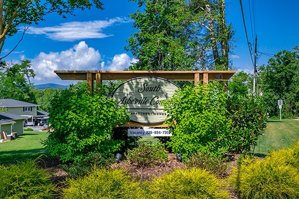 More Photos Of 30 Allen Ave, Asheville Apartments For Sale