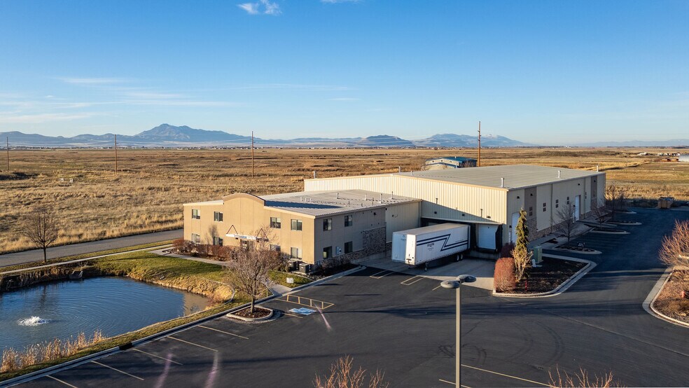 Primary Photo Of 1189 W 1700 N, Logan Warehouse For Lease