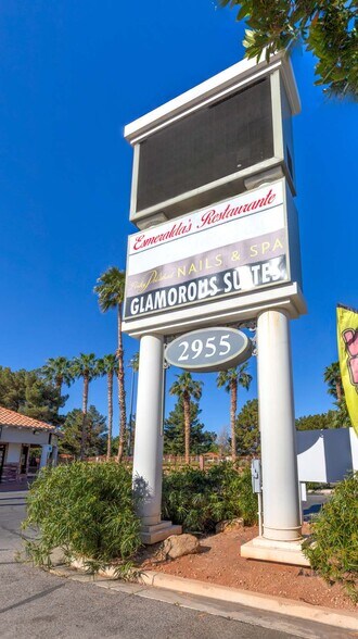More Photos Of 2955 E Sunset Rd, Las Vegas Storefront Retail Office For Lease