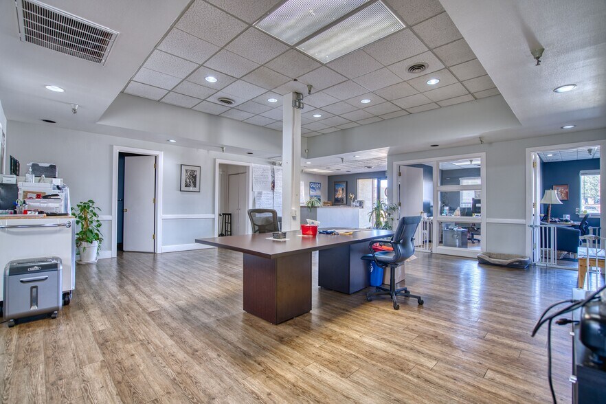 More Photos Of 2805 Wilderness Pl, Boulder Manufacturing For Lease