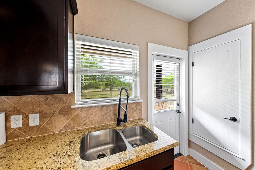 More Photos Of 1260 County Road 361, La Vernia Land For Sale