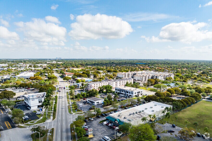 More Photos Of 9555 SW 175th Ter, Palmetto Bay Coworking Space