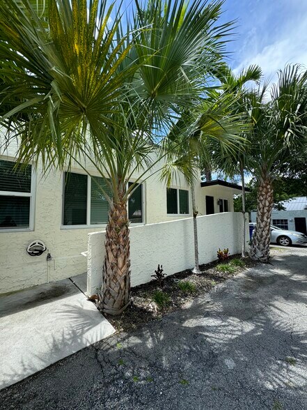 More Photos Of 1317 SE 4th Ave, Fort Lauderdale Office Residential For Sale