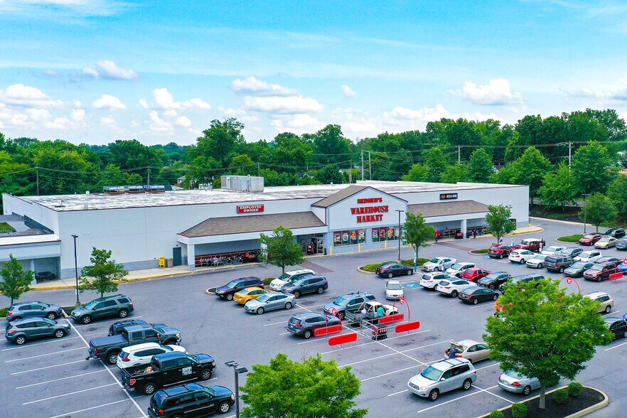 1300 N Charlotte St, Pottstown, PA 19464 For Lease