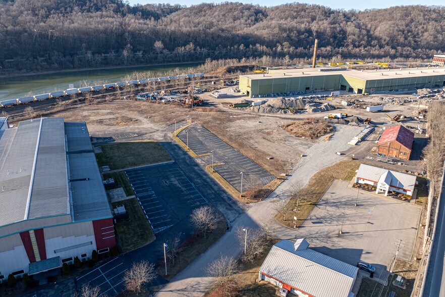 More Photos Of 200 Riverview Dr, Monessen Manufacturing For Lease
