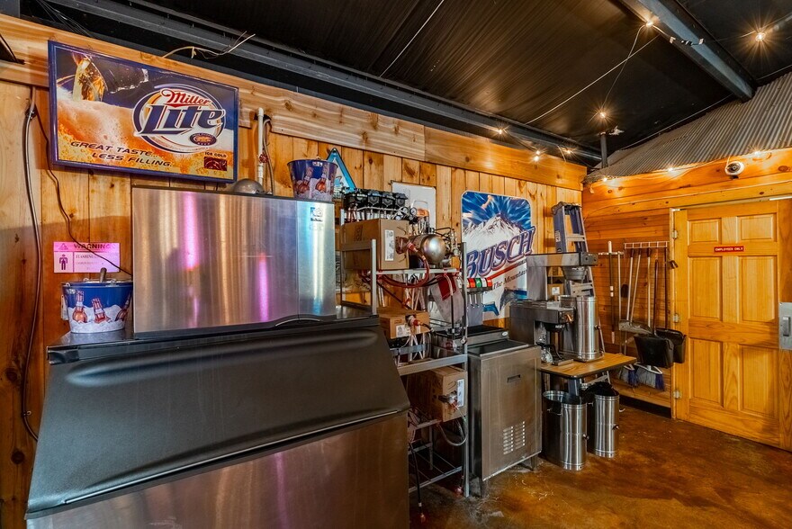 More Photos Of 3801 Happy Bend Rd, Atkins Restaurant For Sale