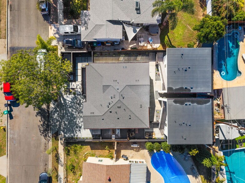 More Photos Of 4286 Samoset Ave, San Diego Multifamily For Sale