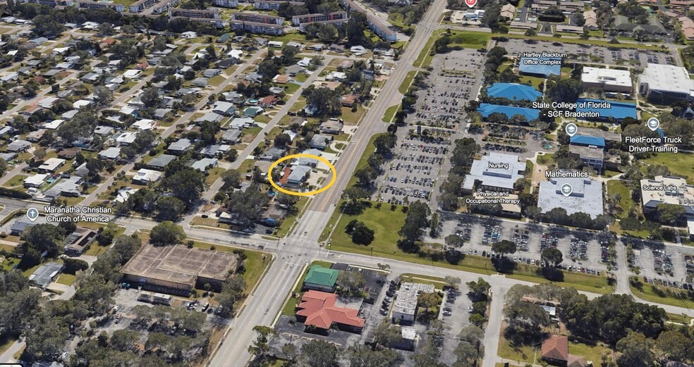 More Photos Of 5715 26th St W, Bradenton Office For Sale