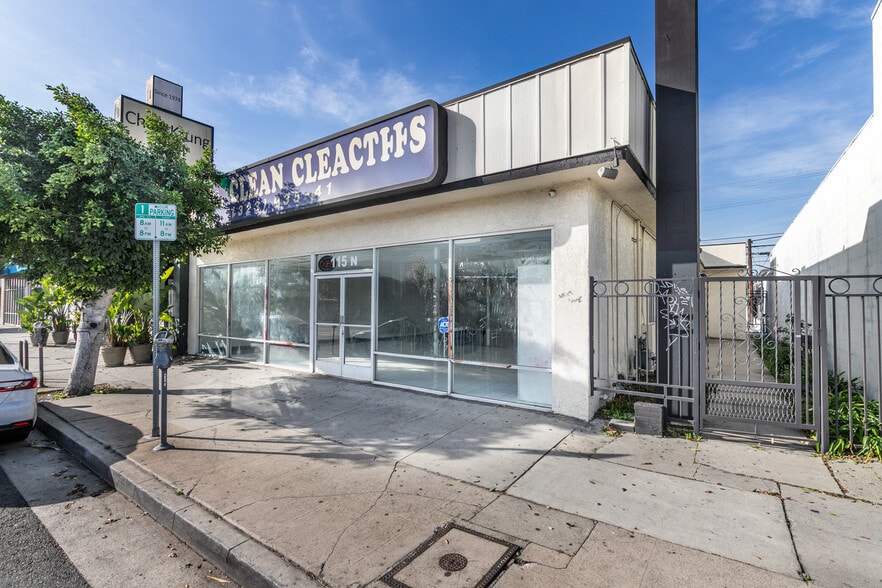 More Photos Of 115 N Fairfax Ave, Los Angeles Freestanding For Sale