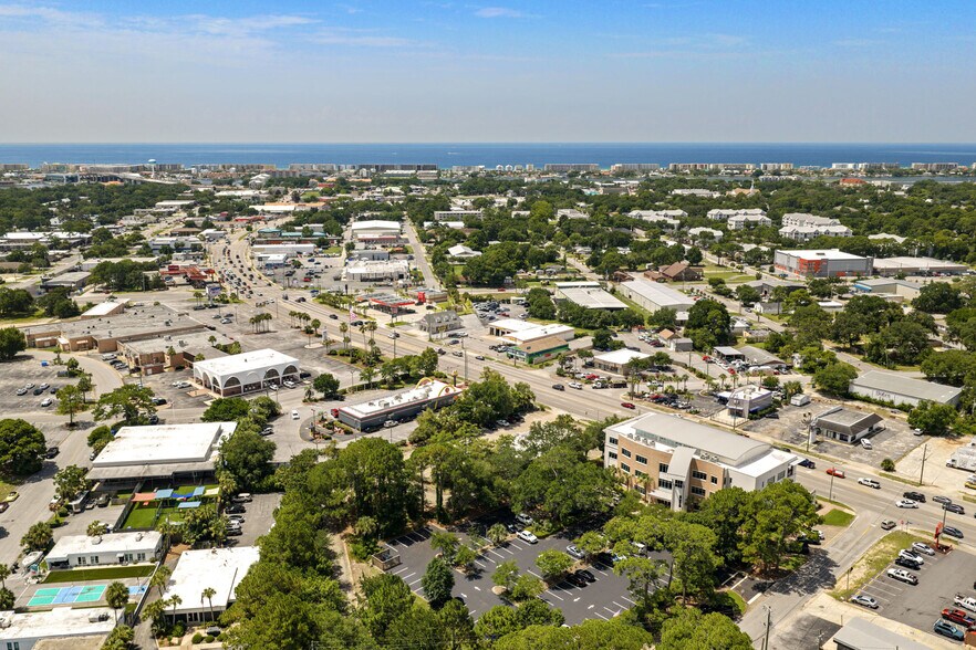 More Photos Of 45 Eglin Pky, Fort Walton Beach Medical For Lease