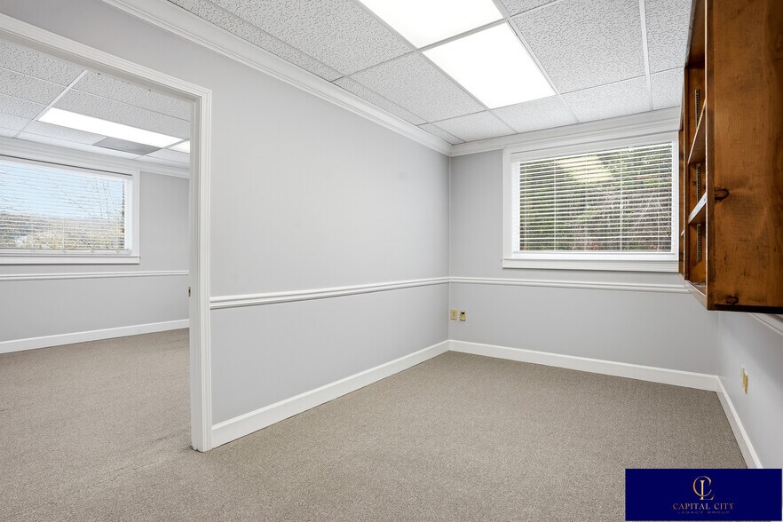 More Photos Of 10115 N Hwy 142, Covington Medical For Lease