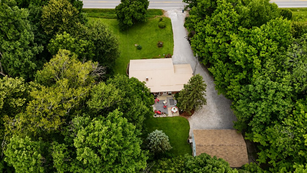 More Photos Of 524 State Route 314 N, Ontario Specialty For Sale