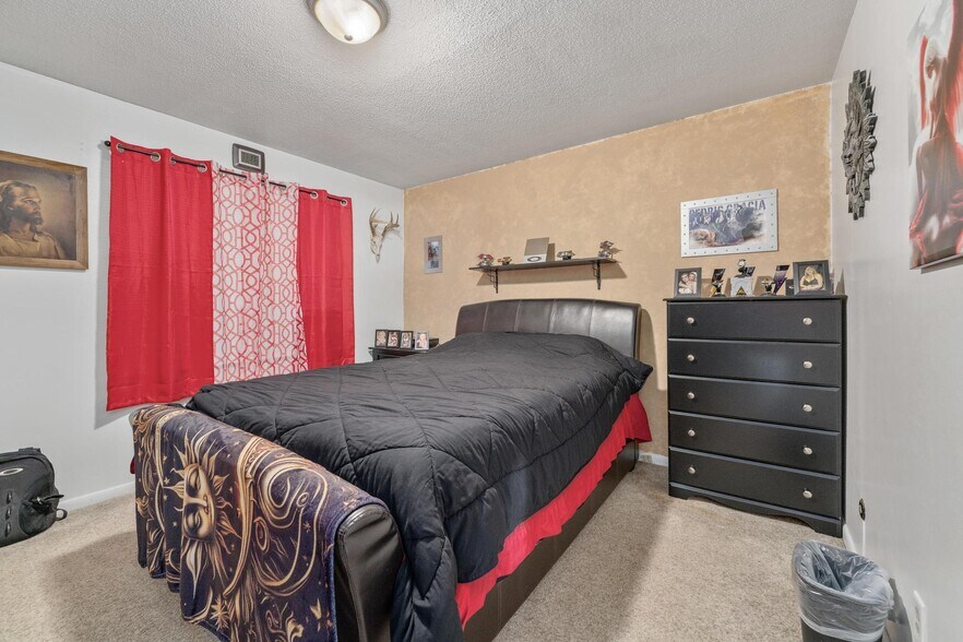 More Photos Of 103 E 7th Ave, South Hutchinson Apartments For Sale