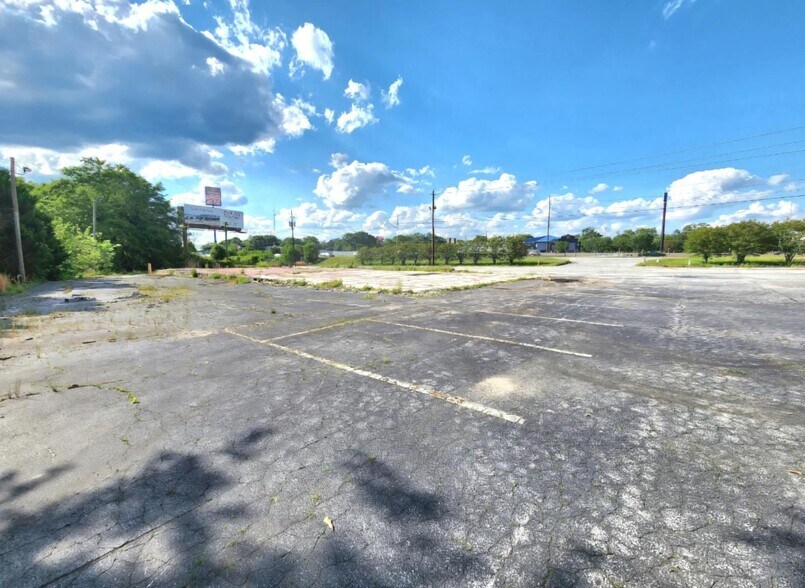 Primary Photo Of 1081 Iris Dr SE, Conyers Land For Sale