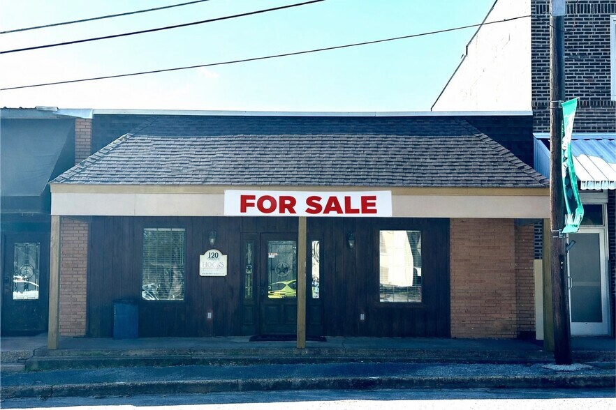 More Photos Of 120 S Charlton St, Woodville Office For Sale