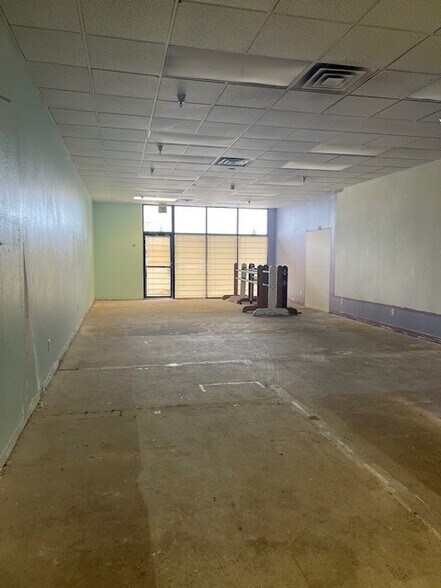 More Photos Of 12812 Old Glenn Hwy, Eagle River Unknown For Sale