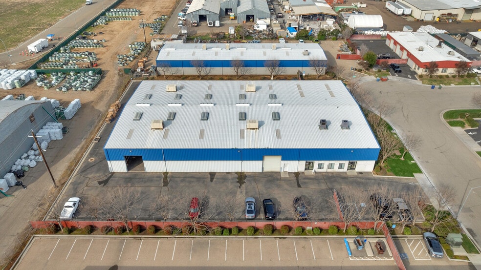 More Photos Of 4634 Weathermaker Ave, Fresno Warehouse For Sale