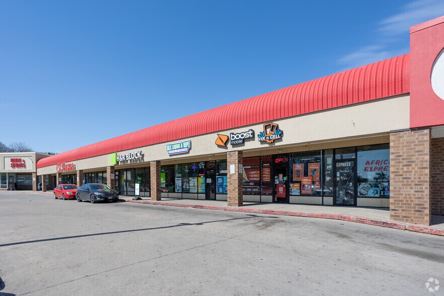 More Photos Of 3420 Martin Luther King Jr Pky, Des Moines Unknown For Lease