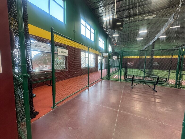 More Photos Of 15856 S Rockwell Park Cv, Herriman Industrial For Lease