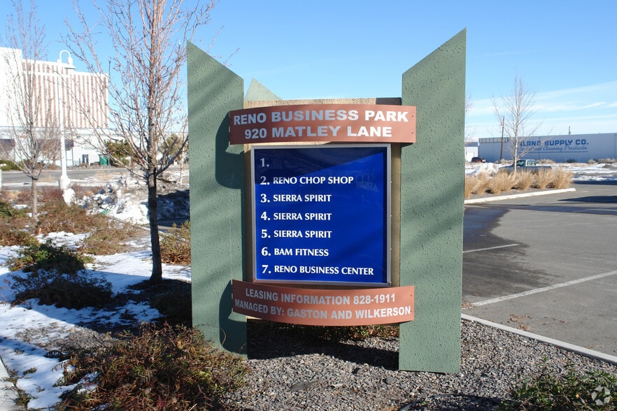 More Photos Of 920 Matley Ave, Reno Showroom For Lease