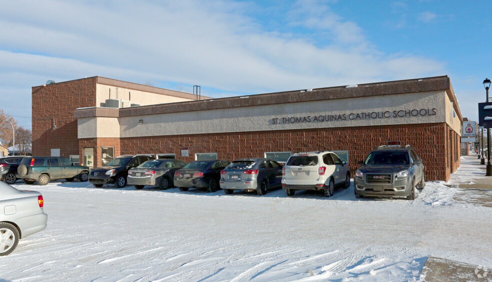 Primary Photo Of 4906 50 Av, Leduc Schools For Sale