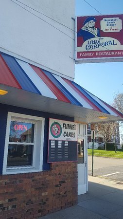 More Photos Of 499 Hill St, Green Lake Restaurant For Sale