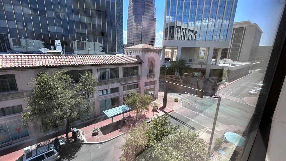 More Photos Of 100 N Stone Ave, Tucson Office Residential For Lease