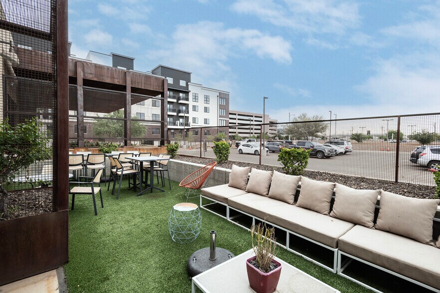 More Photos Of 521 S 3rd St, Phoenix Office For Lease