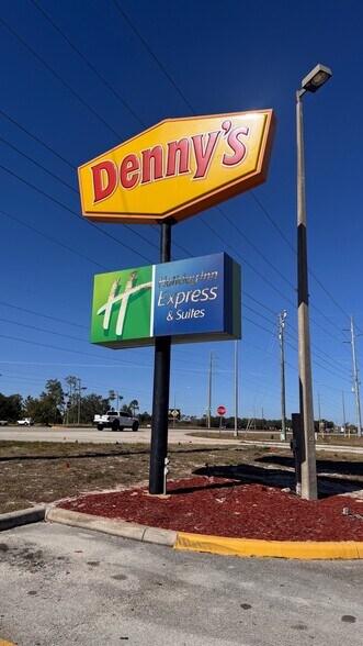 More Photos Of 4390 US Highway 27, Sebring Restaurant For Sale
