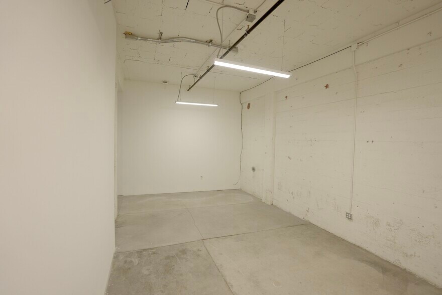More Photos Of 1355 Palmetto St, Los Angeles Loft Creative Space For Lease